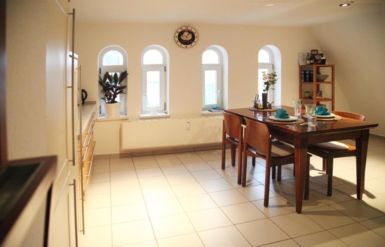Wunderschoene Dachgeschoss - Maisonette Rostock Kültér fotó