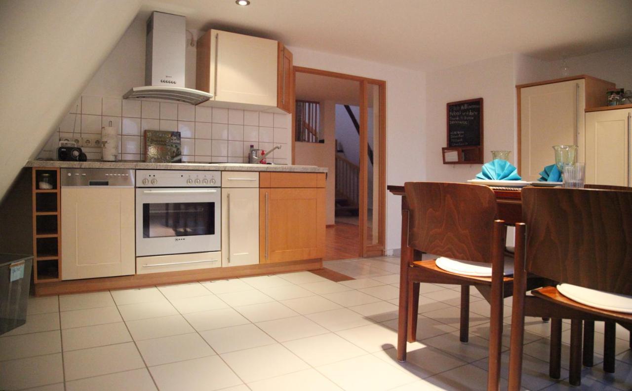 Wunderschoene Dachgeschoss - Maisonette Rostock Kültér fotó