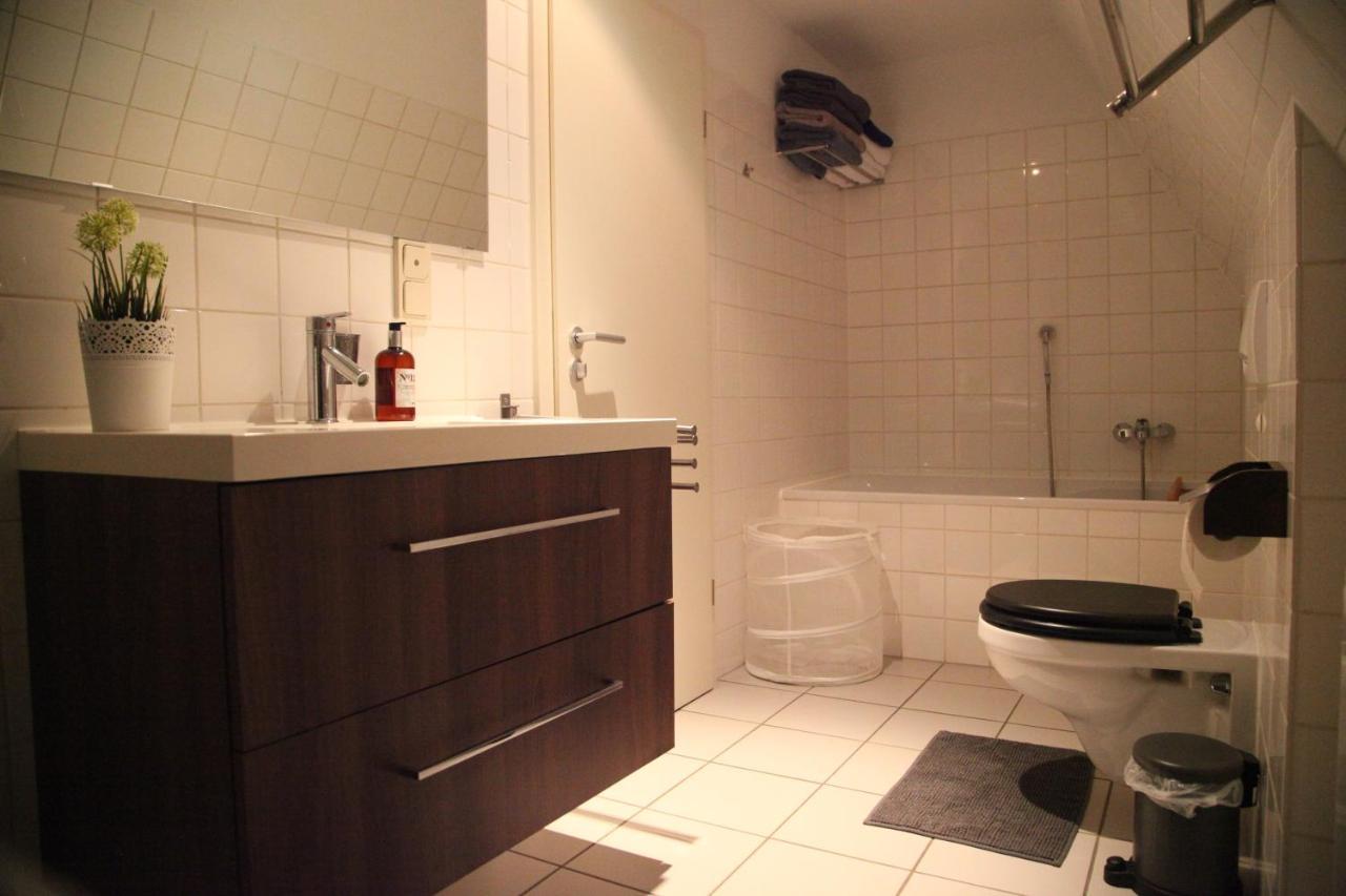 Wunderschoene Dachgeschoss - Maisonette Rostock Kültér fotó